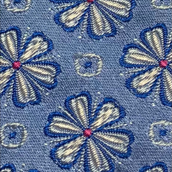 100% SILK DESIGNER HUGO BOSS TIE! - Picture 5 of 5